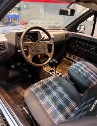 VOLKSWAGEN-SAVEIRO-1990