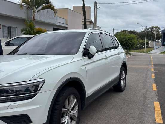 VOLKSWAGEN-TIGUAN-1.4 250 TSI TOTAL FLEX ALLSPACE COMFORTLINE TIPTRONIC VOLKSWAGEN-TIGUAN-2019