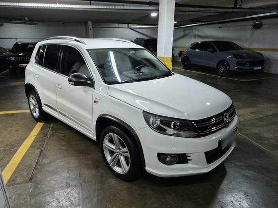 VOLKSWAGEN TIGUAN 2.0 TSI R-LINE 16V TURBO GASOLINA 4P TIPTRONIC