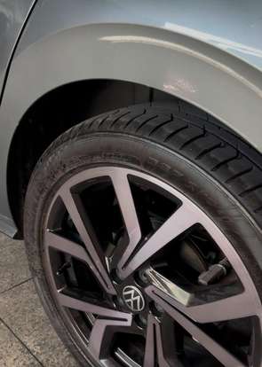 VOLKSWAGEN-VIRTUS-2023
