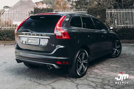 VOLVO-XC60-2.0 T5 R-DESIGN GASOLINA 4P AUTOMÁTICO VOLVO-XC60-2017