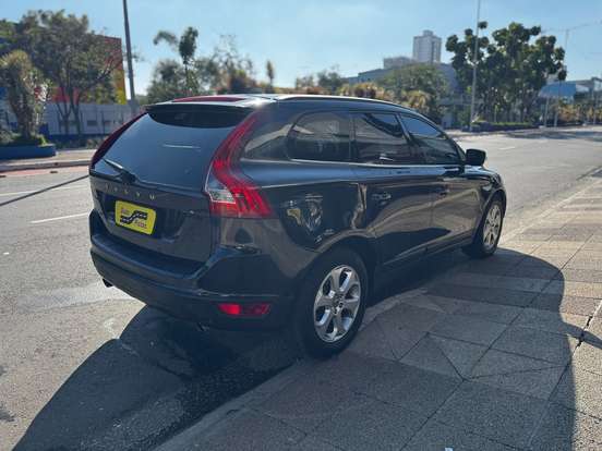 VOLVO-XC60-3.0 RD AWD TURBO GASOLINA 4P AUTOMÁTICO VOLVO-XC60-2011
