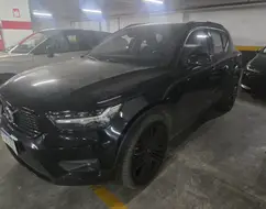 VOLVO XC40 2.0 T5 GASOLINA R-DESIGN AWD GEARTRONIC VOLVO XC40 2.0 T5 GASOLINA R-DESIGN AWD GEARTRONIC