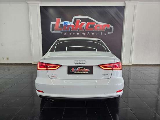 AUDI-A3-1.4 TFSI SEDAN ATTRACTION 16V GASOLINA 4P S-TRONIC AUDI-A3-2015