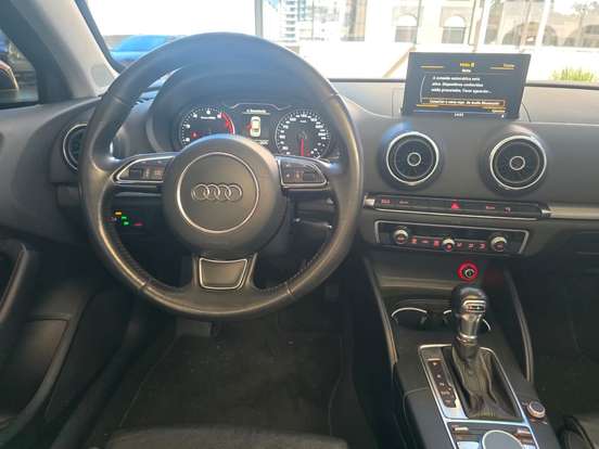 AUDI-A3-1.8 TFSI SEDAN AMBITION 16V 180CV GASOLINA 4P AUTOMÁTICO AUDI-A3-2013