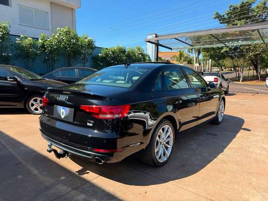 AUDI-A4-2.0 TFSI AMBIENTE GASOLINA 4P S TRONIC AUDI-A4-2017