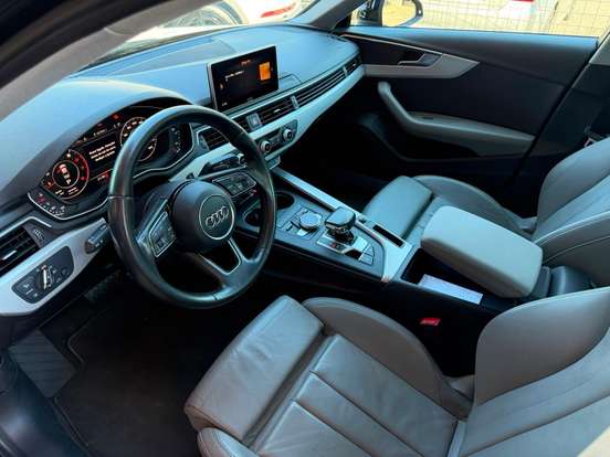 AUDI-A4-2017