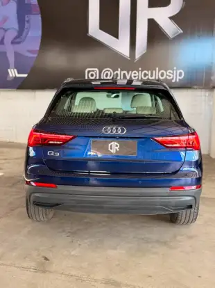 AUDI-Q3-2020