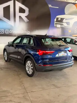 AUDI-Q3-2020