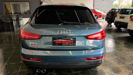 AUDI-Q3-2017