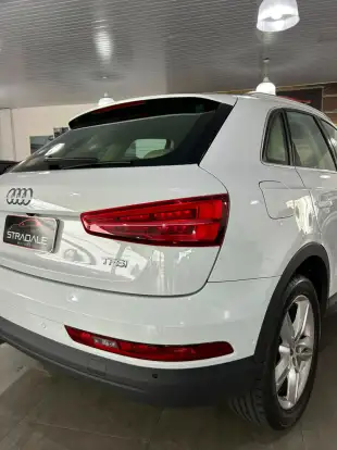 AUDI-Q3-2018