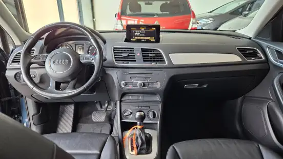 AUDI-Q3-2016