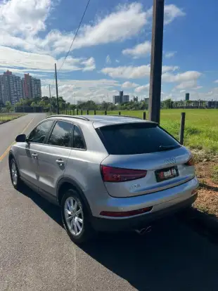 AUDI-Q3-2017