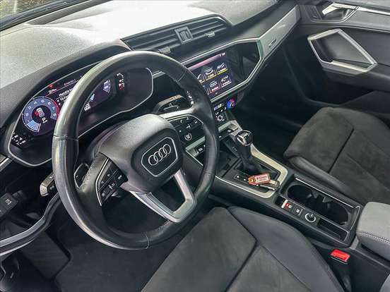 AUDI-Q3-1.4 35 TFSI GASOLINA BLACK S TRONIC AUDI-Q3-2021