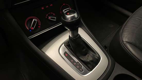 AUDI-Q3-2016
