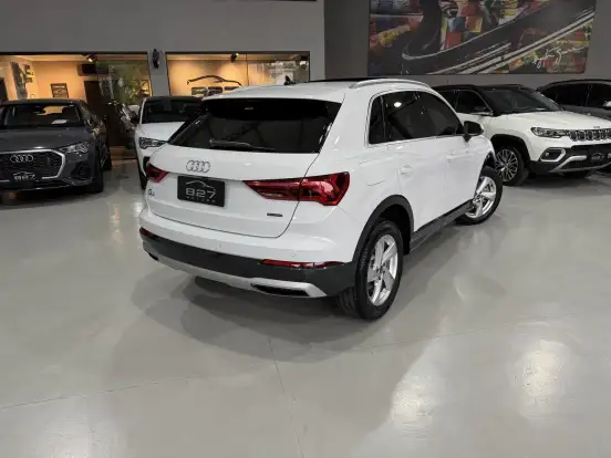 AUDI-Q3-2.0 40 TFSI GASOLINA PERFORMANCE QUATTRO TIPTRONIC AUDI-Q3-2022