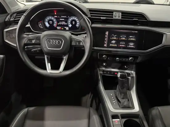 AUDI-Q3-2.0 40 TFSI GASOLINA PERFORMANCE QUATTRO TIPTRONIC AUDI-Q3-2022