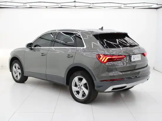 AUDI-Q3-2.0 40 TFSI GASOLINA PERFORMANCE QUATTRO TIPTRONIC AUDI-Q3-2022