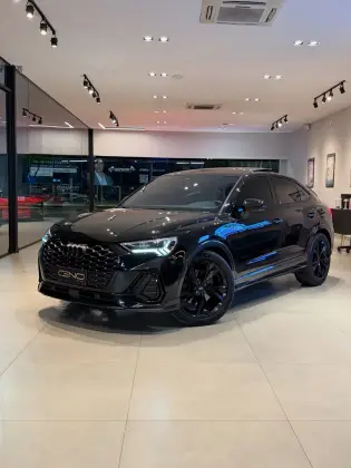 AUDI Q3 2.0 40 TFSI GASOLINA SPORTBACK PERFORMANCE BLACK QUATTRO TIPTRONIC
