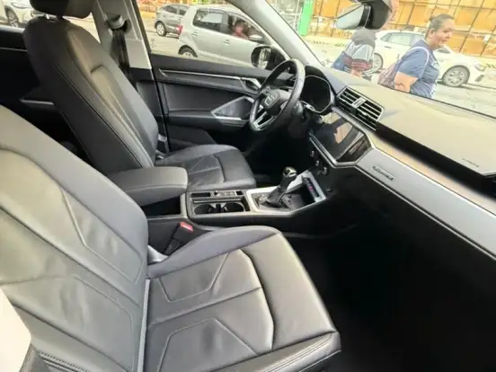 AUDI-Q3-2.0 40 TFSI GASOLINA SPORTBACK PERFORMANCE QUATTRO TIPTRONIC AUDI-Q3-2023