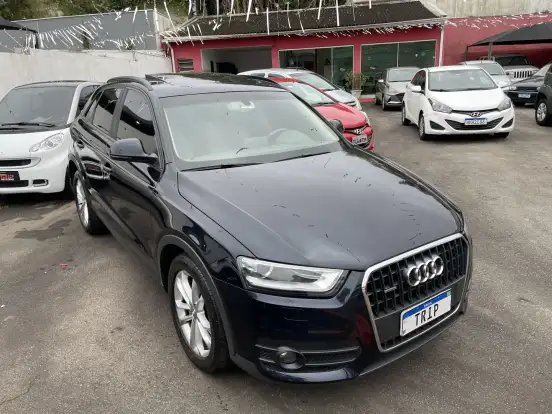 AUDI-Q3-2013