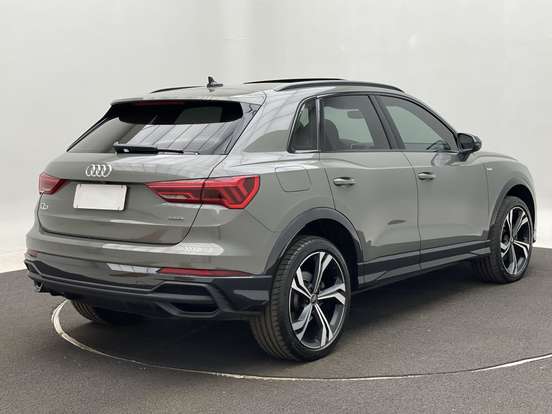 AUDI-Q3-2.0 40 TFSI GASOLINA PERFORMANCE BLACK QUATTRO TIPTRONIC AUDI-Q3-2023