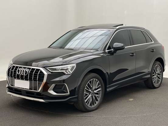 AUDI-Q3-2024