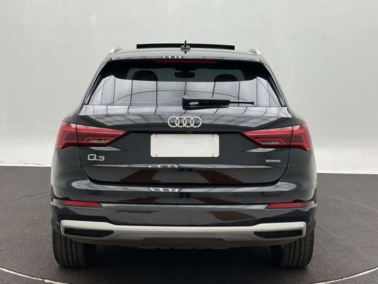 AUDI-Q3-2.0 40 TFSI GASOLINA PERFORMANCE QUATTRO TIPTRONIC AUDI-Q3-2024