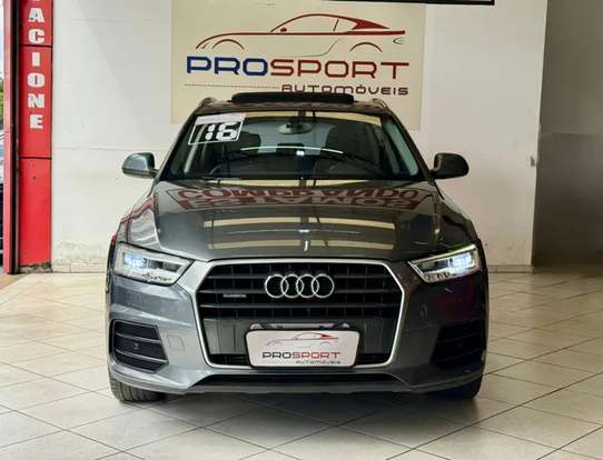AUDI-Q3-2015