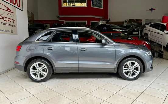 AUDI-Q3-2015