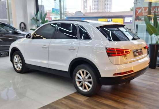 AUDI-Q3-2014