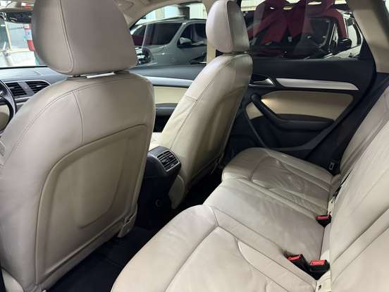 AUDI-Q3-2.0 TFSI AMBIENTE QUATTRO 4P GASOLINA S TRONIC AUDI-Q3-2015