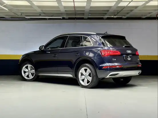 AUDI-Q5-2.0 TFSI GASOLINA AMBIENTE S TRONIC AUDI-Q5-2017