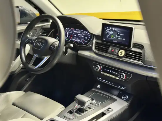 AUDI-Q5-2017
