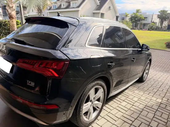 AUDI-Q5-2018