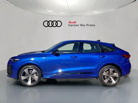 AUDI-Q5-2.0 TFSI GASOLINA SPORTBACK S LINE QUATTRO S TRONIC AUDI-Q5-2025