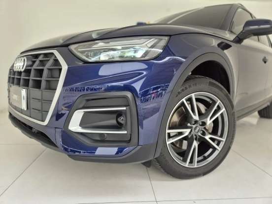 AUDI-Q5-2024