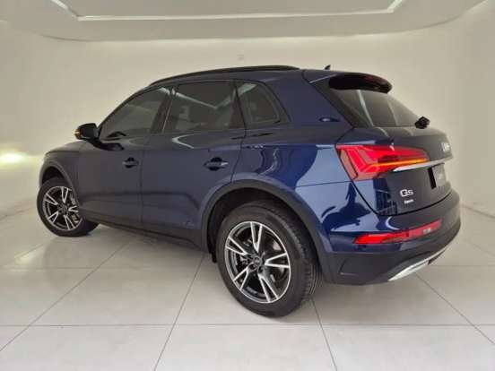 AUDI-Q5-2024