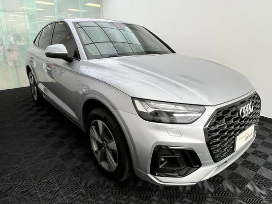 AUDI-Q5-2.0 45 TFSI GASOLINA SPORTBACK S LINE QUATTRO S TRONIC AUDI-Q5-2021