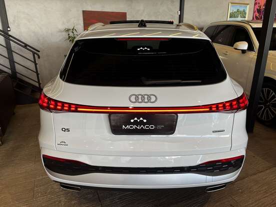 AUDI-Q5-2.0 TFSI GASOLINA ADVANCED QUATTRO S TRONIC AUDI-Q5-2025