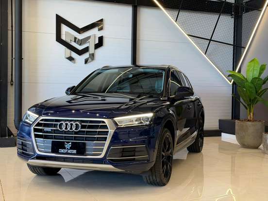 AUDI-Q5-2018