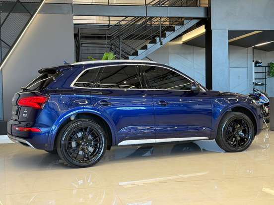 AUDI-Q5-2.0 TFSI GASOLINA AMBITION S TRONIC AUDI-Q5-2018