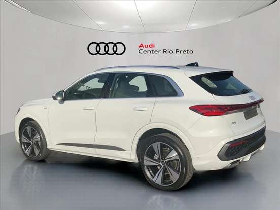 AUDI-Q5-2.0 TFSI GASOLINA S LINE QUATTRO S TRONIC AUDI-Q5-2026