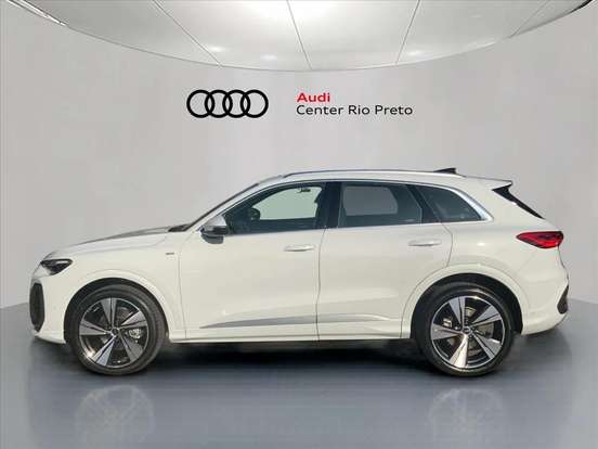 AUDI-Q5-2.0 TFSI GASOLINA S LINE QUATTRO S TRONIC AUDI-Q5-2026