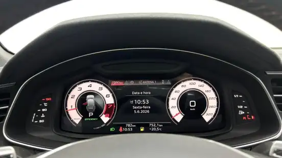 AUDI-RS6-2025