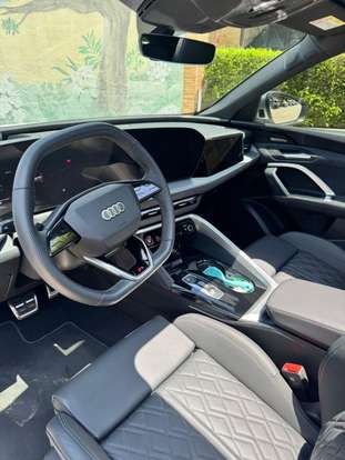 AUDI-SQ5-2025