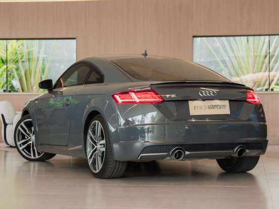 AUDI-TT-2018