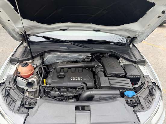 AUDI-Q3-2014