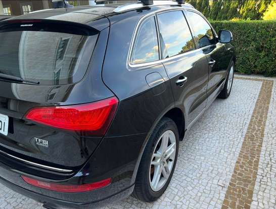 AUDI-Q5-2015