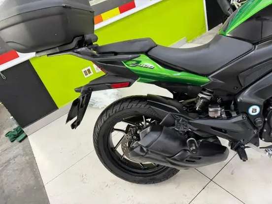 BAJAJ-DOMINAR 400-2023